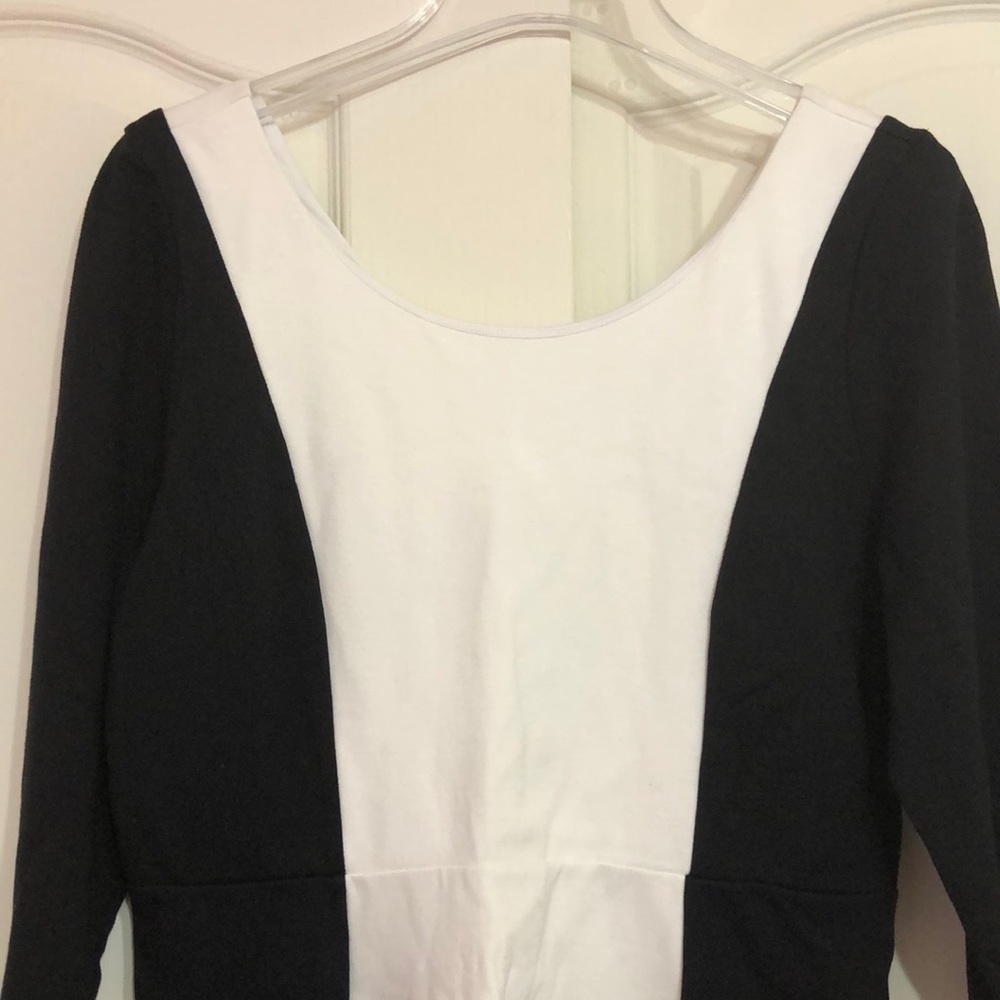 Express Color Block Dress - Picture 3 of 4